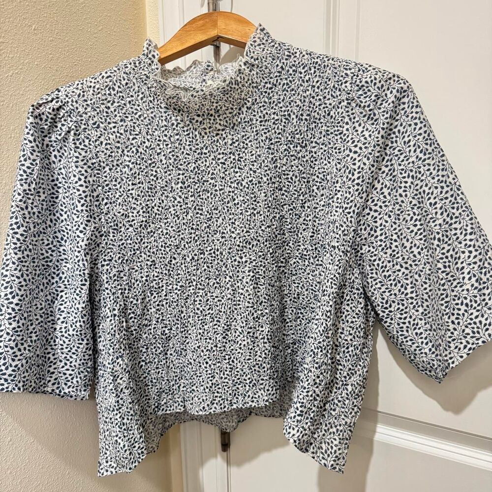 H&M Women's Floral Cropped Blouse size XXL -New without tag